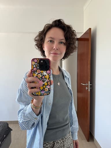 Наташа Иванова